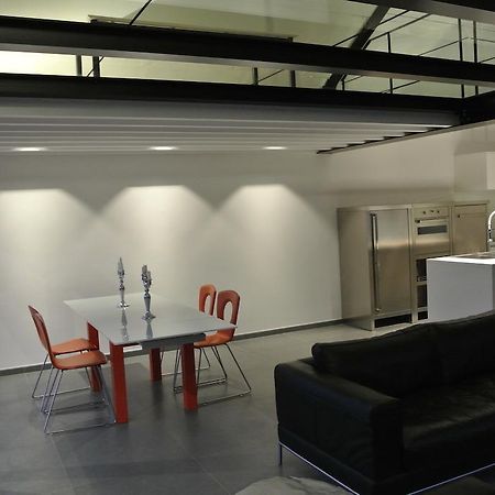 La Maison Contemporaine Namur Bagian luar foto