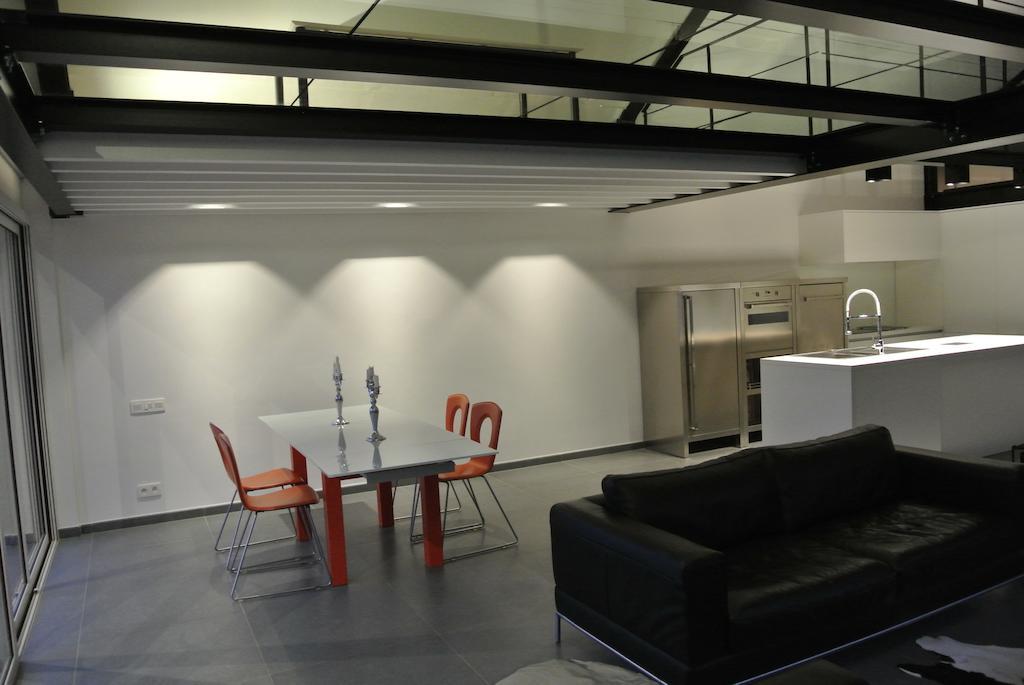 La Maison Contemporaine Namur Bagian luar foto